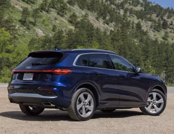 2025–pr. Audi Q5 TFSI quattro [North America] '2025–pr.