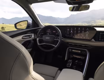 Interior 2025–pr. Audi Q5 TFSI quattro [North America] '2025–pr.