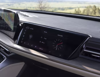 Interior 2025–pr. Audi Q5 TFSI quattro [North America] '2025–pr.