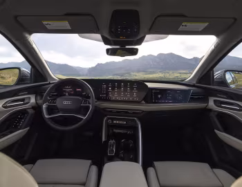 Panel frontal 2025–pr. Audi Q5 TFSI quattro [North America] '2025–pr.