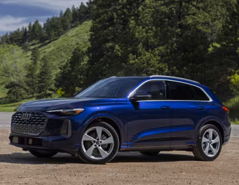 2025–pr. Audi Q5 TFSI quattro [North America] '2025–pr.