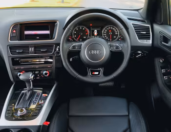 Panel frontal Audi Q5 TFSI quattro S line [UK-spec] (8R) '2012–17