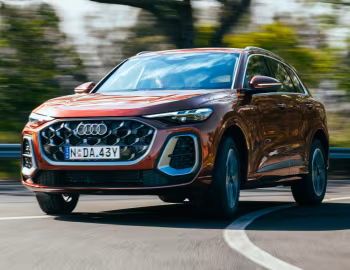 Audi Q5 TFSI S line [Australia] '2025–pr.