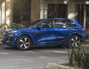 2025–pr. Audi Q6 e-tron quattro S line [Mexico] '2025–pr.