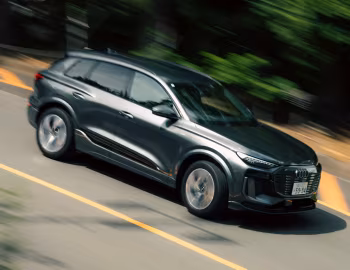 Audi Q6 e-tron quattro advanced S line [Japan] '2025–pr.