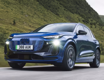 Audi Q6 e-tron quattro S line "Edition 1" [UK-spec] '2024–pr.