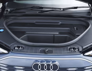 Ambos Audi Q6 Sportback e-tron S line [UK-spec] '2025–pr.