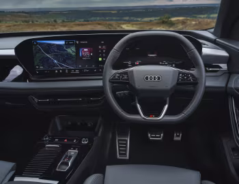 Panel frontal Audi Q6 Sportback e-tron S line [UK-spec] '2025–pr.