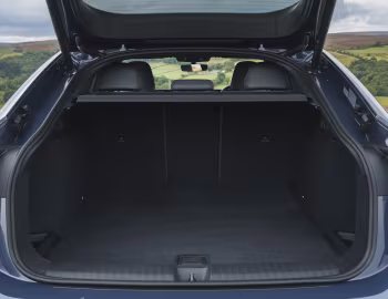 Ambos Audi Q6 Sportback e-tron S line [UK-spec] '2025–pr.