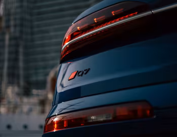 Audi Q7 50 TDI quattro S line [Japan] (4M) '2025–pr.
