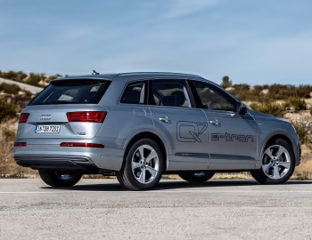 Audi Q7 e-tron TDI quattro [Worldwide] (4M) '03.2016–19