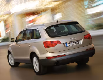Audi Q7 3.0 TDI quattro [Worldwide] (4L) '2005–09