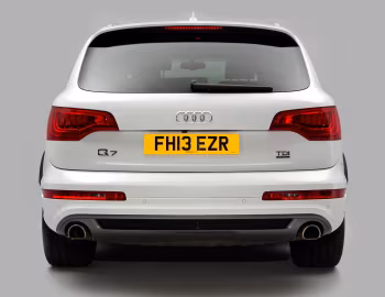 Audi Q7 3.0 TDI quattro S line [UK-spec] (4L) '2009–15