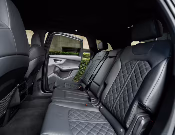 Interior Audi Q7 50 TDI quattro S line [Australia] (4M) '2025–pr.