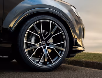 Audi Q7 50 TDI quattro S line [Australia] (4M) '2025–pr.