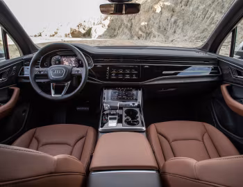 Panel frontal 2020–pr. Audi Q7 55 TFSI quattro [North America] (4M) '2019–pr.