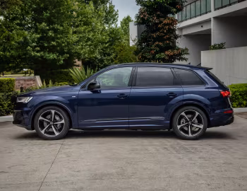 Audi Q7 55 TFSI quattro S line [Australia] (4M) '2020–pr.