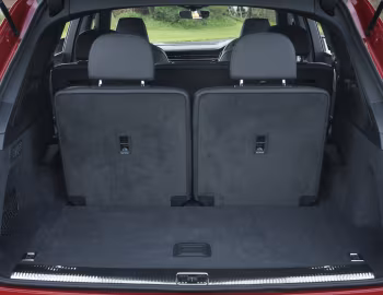 Багажник Audi Q7 55 TFSI quattro S line [UK-spec] (4M) '2024–н.в.