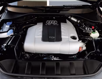 Sous la capuche 2010–15 Audi Q7 TDI clean diesel quattro [North America] (4L) '2009–15