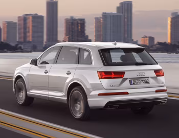 Audi Q7 TDI quattro S line [Worldwide] (4M) '2015–19