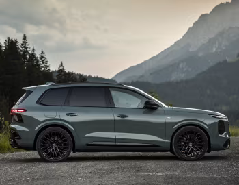 Audi Q7 TDI quattro S line black pack [Worldwide] '2026