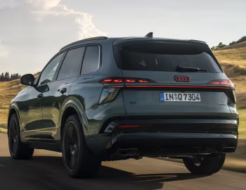 Audi Q7 TDI quattro S line black pack [Worldwide] '2026