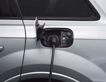 Audi Q7 TFSI e quattro S line [UK-spec] '2025–pr.