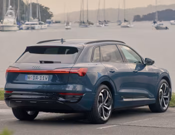 Audi Q8 50 e-tron quattro [Australia] '2024–pr.