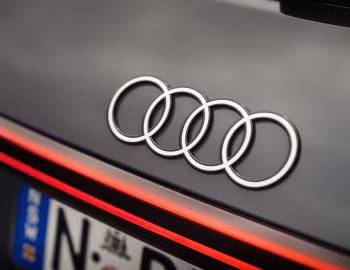 Audi Q8 55 e-tron quattro [Australia] '2023–pr.