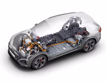 Audi Q8 55 e-tron quattro S line [Worldwide] '12.2022–н.в.