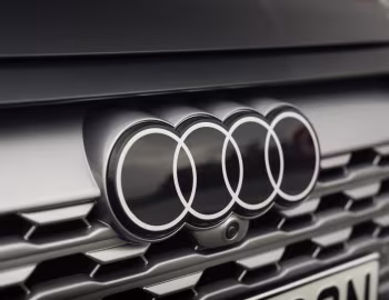 Audi Q8 55 e-tron quattro [Australia] '2023–pr.