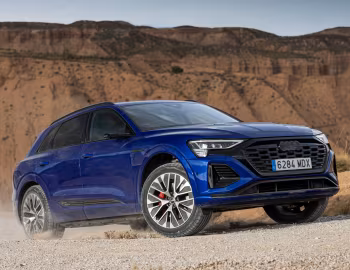 Audi Q8 55 e-tron quattro S line "edition" [Worldwide] '2022–pr.