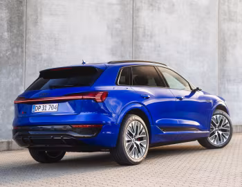 Audi Q8 55 e-tron quattro S line "edition" [Worldwide] '2022–pr.