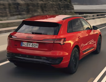 Audi Q8 55 e-tron quattro S line "Launch Edition" [Australia] '2023–pr.