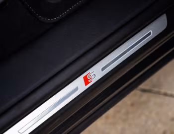 Interior Audi Q8 55 TFSI quattro S line [Australia] '2025–pr.