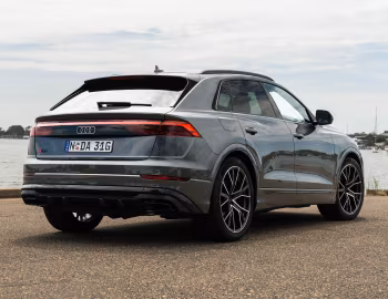 Audi Q8 55 TFSI quattro S line [Australia] '2025–pr.