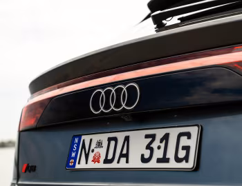 Audi Q8 55 TFSI quattro S line [Australia] '2025–pr.