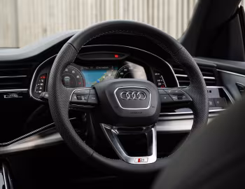 Interior Audi Q8 55 TFSI quattro S line [Australia] '2025–pr.