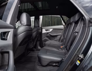 Interior Audi Q8 55 TFSI quattro S line [Australia] '2025–pr.