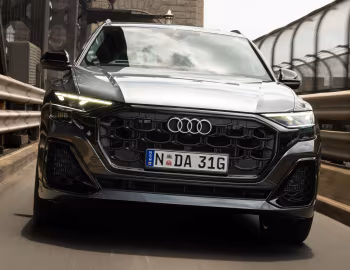 Audi Q8 55 TFSI quattro S line [Australia] '2025–pr.
