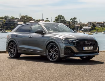 Audi Q8 55 TFSI quattro S line [Australia] '2025–pr.