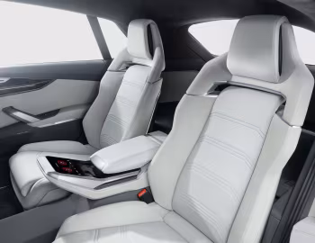 Интерьер Audi Q8 Concept '01.2017