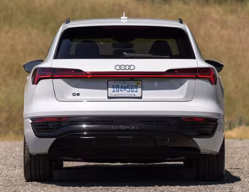 2024–pr. Audi Q8 e-tron quattro [North America] '2023–pr.