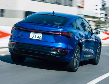 Audi Q8 Sportback 55 e-tron quattro S line [Japan] '2023–pr.