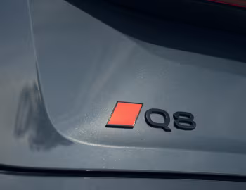 Audi Q8 Sportback 55 e-tron quattro S line [Australia] '2023–pr.