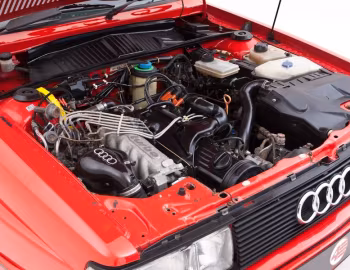 Bajo el capó Audi quattro [UK-spec] (Typ 85) '1985–91