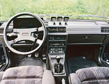 Panel frontal Audi quattro (Typ 85) '1983–85