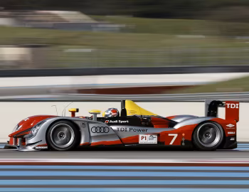 Audi R15 TDI Plus '2010