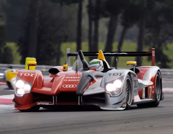 Audi R15 TDI Plus '2010