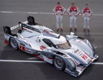 Audi R18 e-Tron quattro, Tom Kristensen, Allan McNish, Loïc Duval